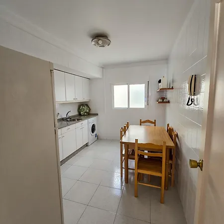 Appartamento Acogedor Apartamento Vilagarcia de Arousa Esterno foto